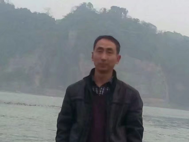 玉树临疯的第二张照片--开封相亲服务中心