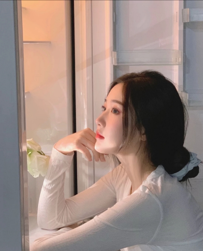 風吹過臉頰的第一张照片--开封相亲服务中心