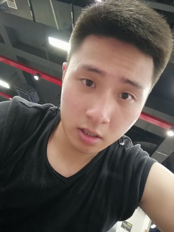 江南的雨的第一张照片--开封相亲服务中心