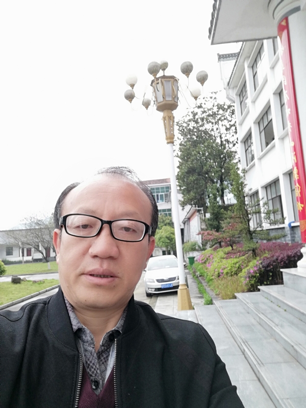 玫瑰祥云的第二张照片--开封相亲服务中心