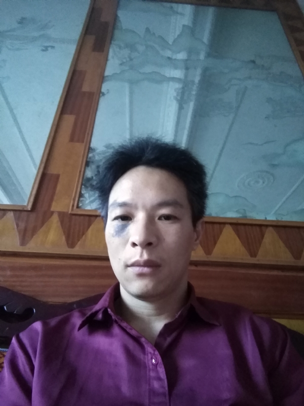 风中落叶的第一张照片--开封相亲服务中心