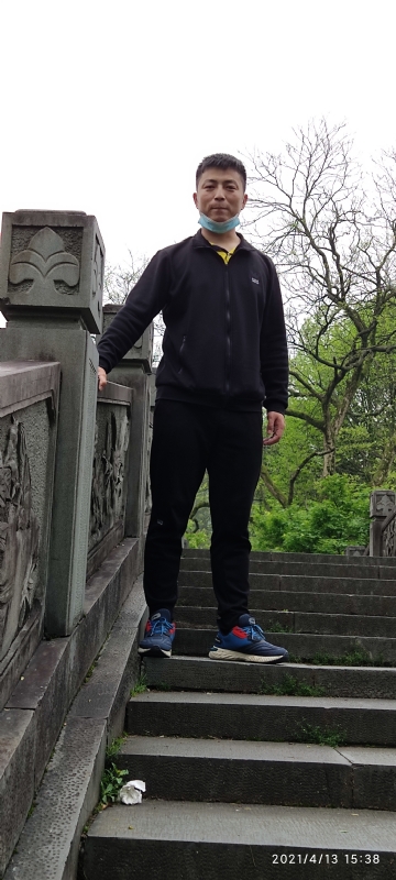 翁的第一张照片--开封相亲服务中心