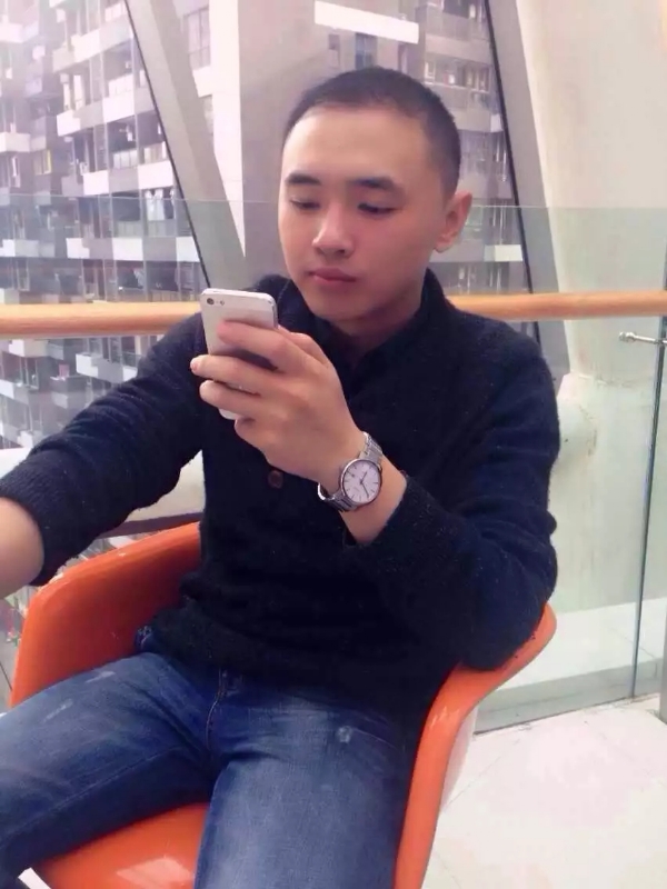 一个人的第一张照片--开封相亲服务中心