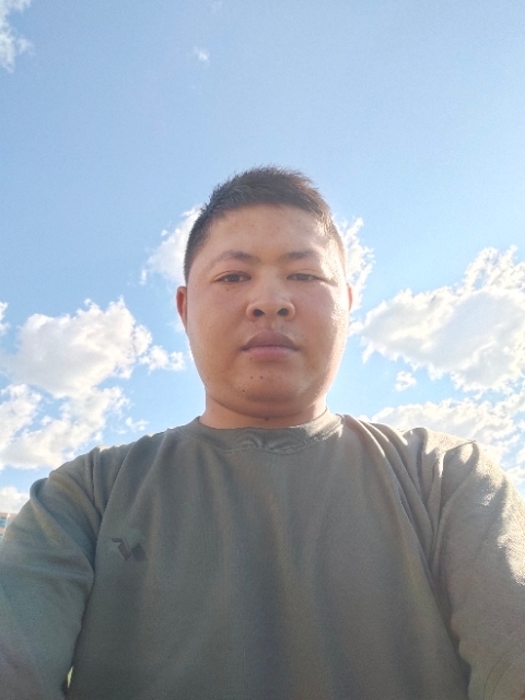 小马的第一张照片--开封相亲服务中心