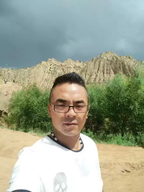 无情的沙尘暴的第一张照片--开封相亲服务中心