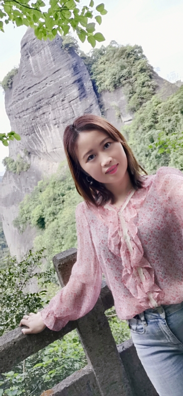 花开半夏的第二张照片--开封相亲服务中心