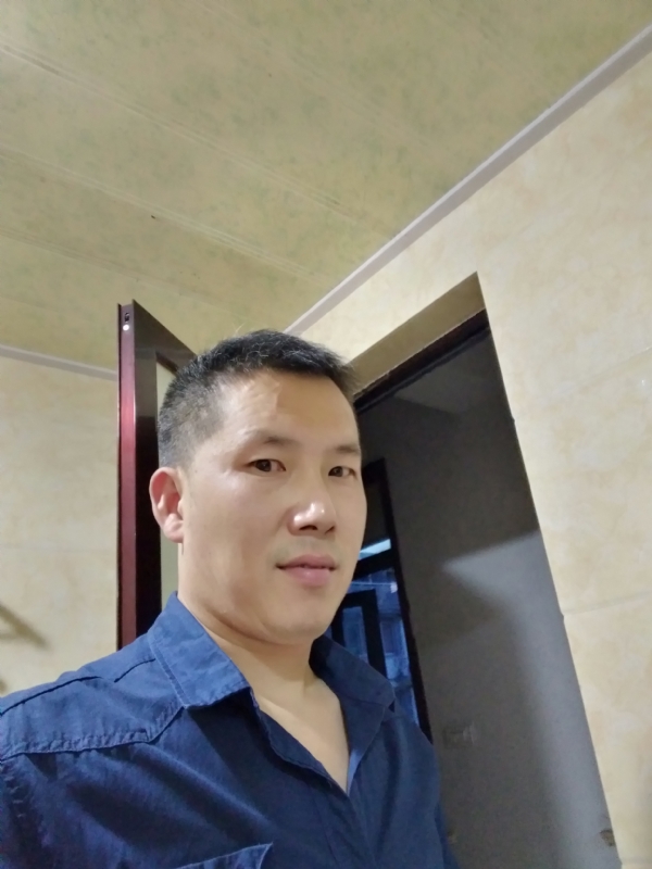 余生搀扶走的第一张照片--开封相亲服务中心