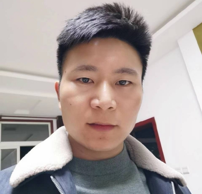 延峰的第一张照片--开封相亲服务中心