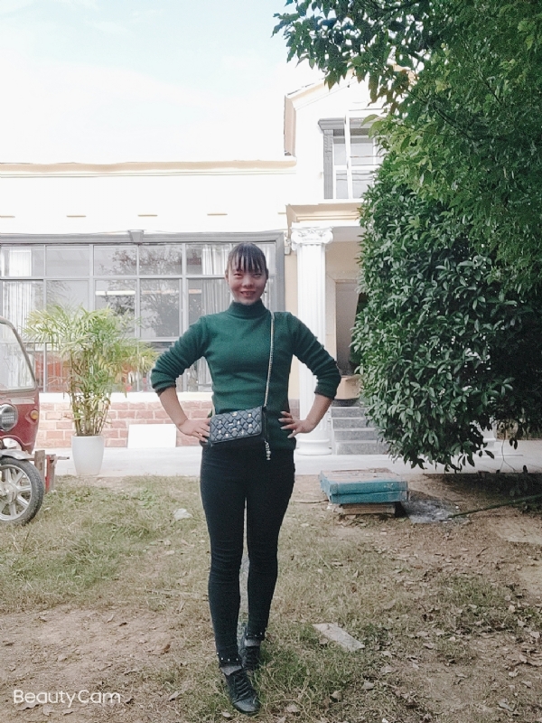 魏沐阳子的第一张照片--开封相亲服务中心