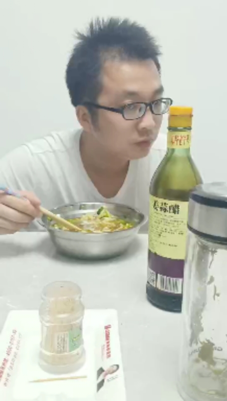 超超的第一张照片--开封相亲服务中心