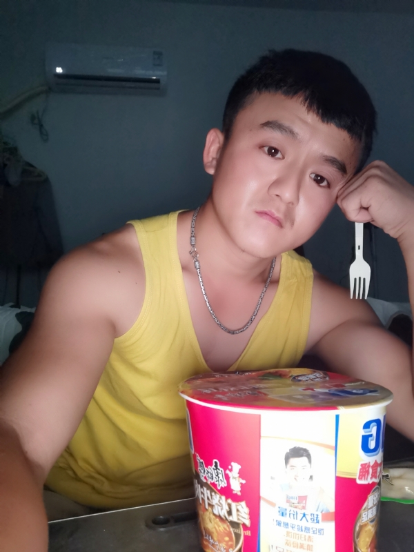 飞飞的第二张照片--开封相亲服务中心