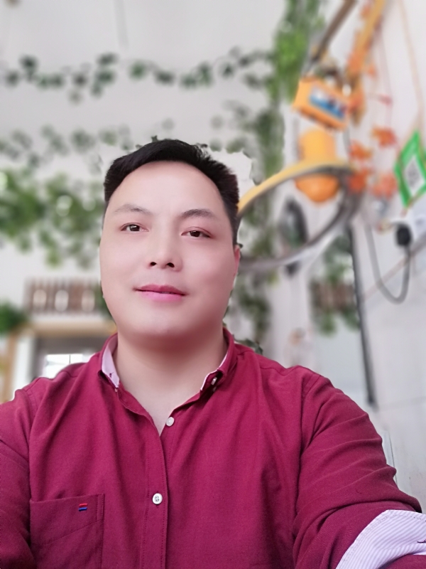 展梦飞翔XC的第一张照片--开封相亲服务中心