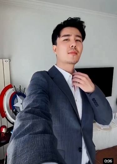 孤獨一郎的第一张照片--开封相亲服务中心