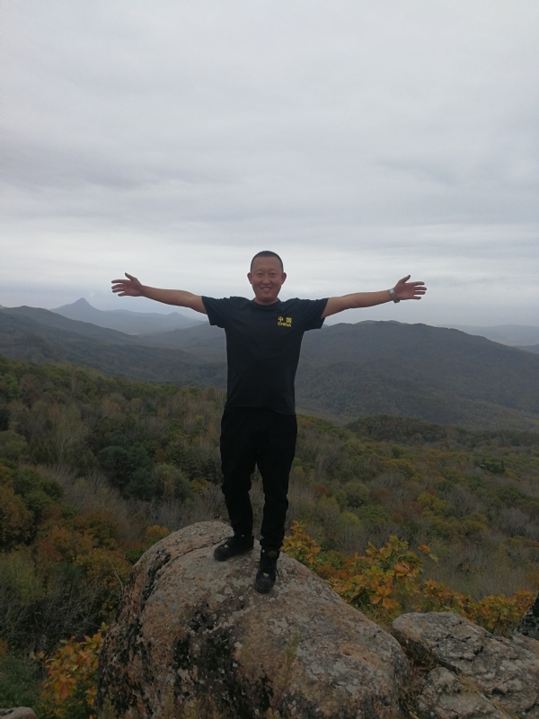 俗人的第一张照片--开封相亲服务中心