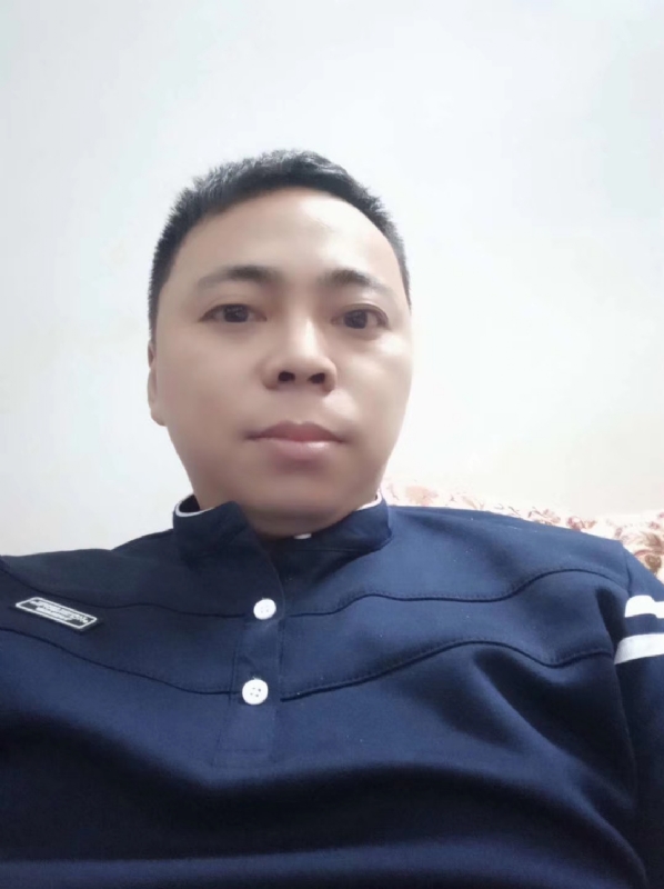 珍惜眼前人的第一张照片--开封相亲服务中心