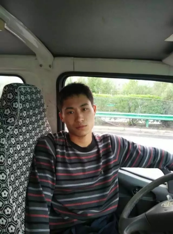 桦树林的第一张照片--开封相亲服务中心