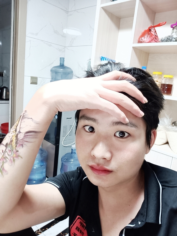 一纸荒年的第一张照片--开封相亲服务中心