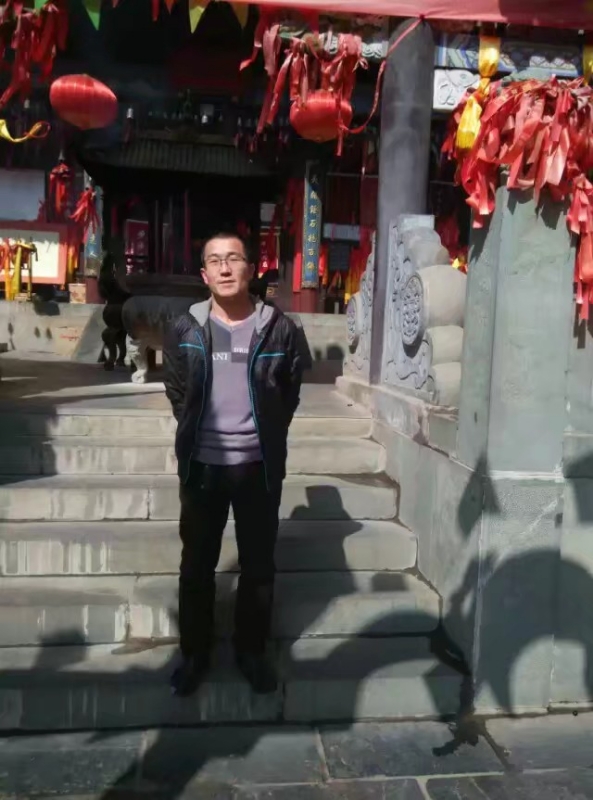 淡然的第一张照片--开封相亲服务中心