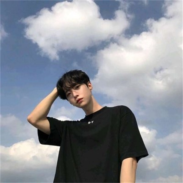 不忘初心的第一张照片--开封相亲服务中心