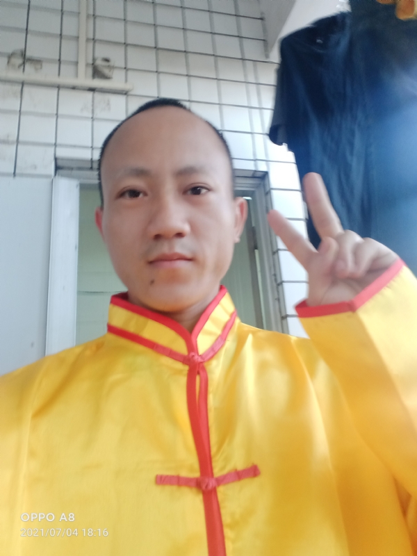 宋福军的第二张照片--开封相亲服务中心