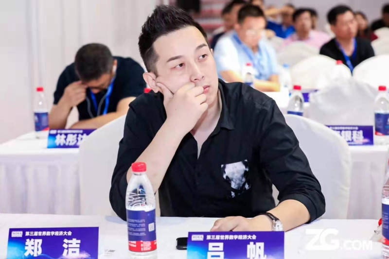 一生摯愛的第一张照片--开封相亲服务中心