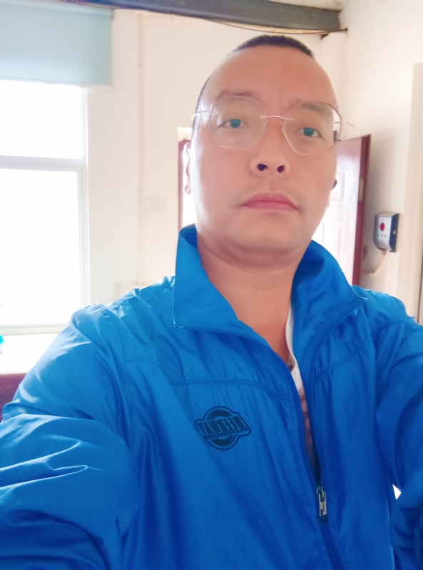 通海混混的第一张照片--开封相亲服务中心