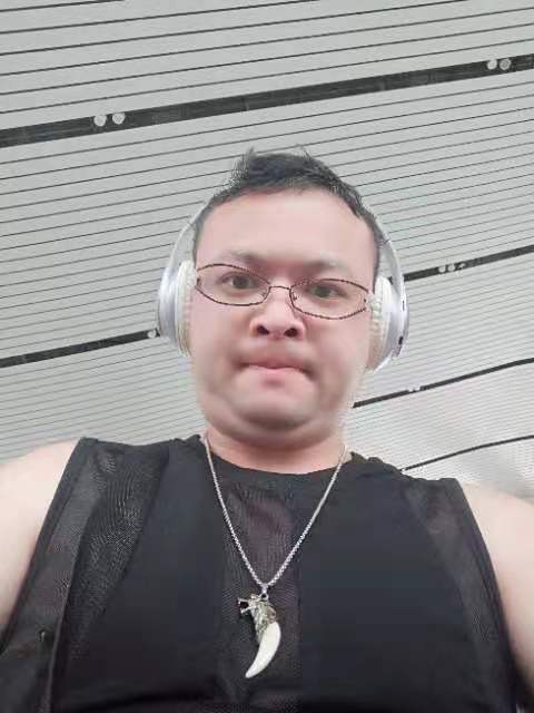 醉叶孤城的第一张照片--开封相亲服务中心