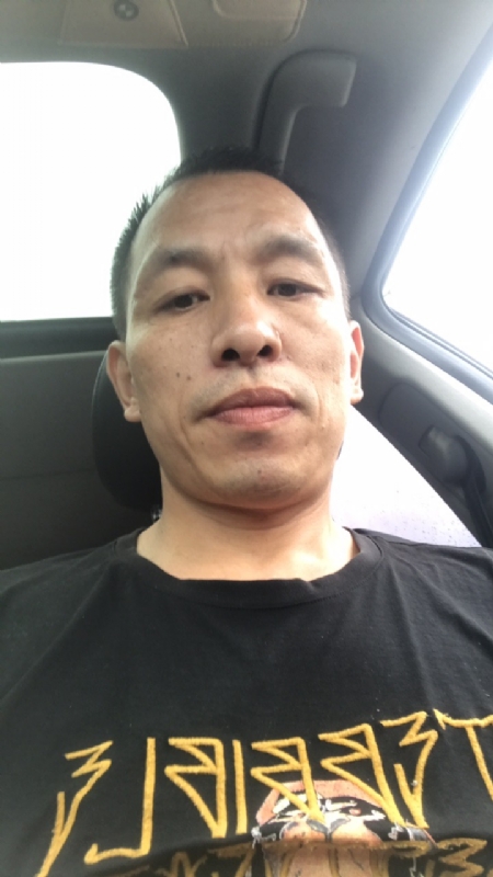 迷茫的第一张照片--开封相亲服务中心