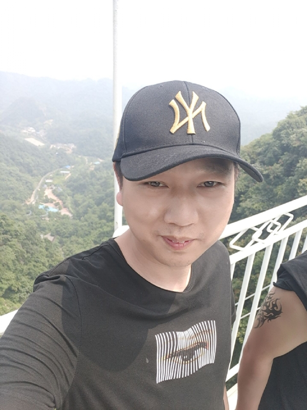 angle。的第一张照片--开封相亲服务中心