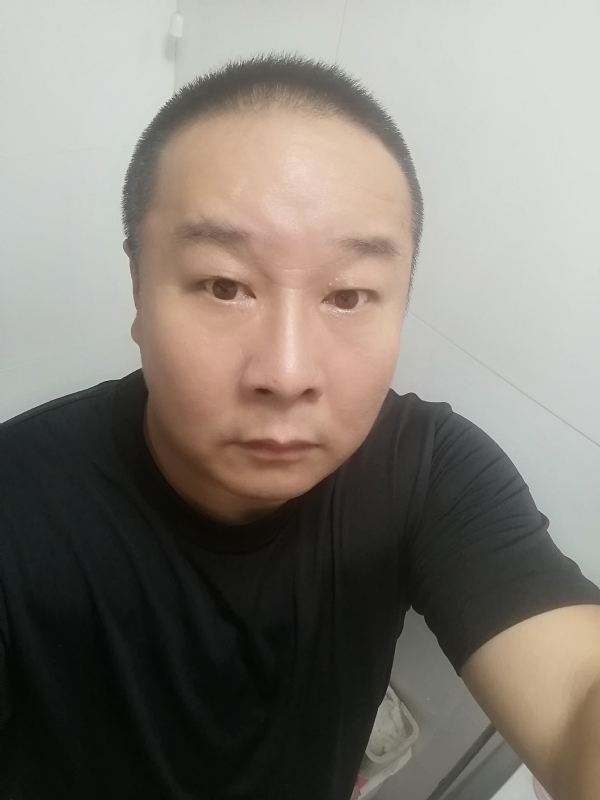 一束光的第一张照片--开封相亲服务中心