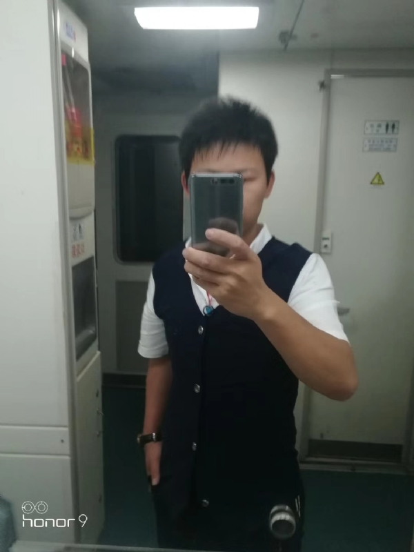 阳光下de幸福的第一张照片--开封相亲服务中心