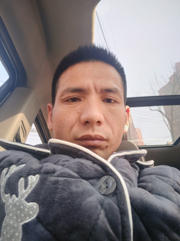 青春不长在的第一张照片--开封相亲服务中心