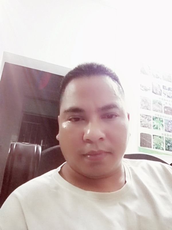 小叔也有爱的第一张照片--开封相亲服务中心