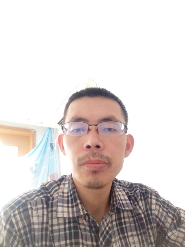 芳华的第一张照片--开封相亲服务中心