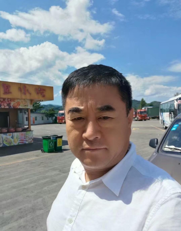 从此不再孤独的第一张照片--开封相亲服务中心