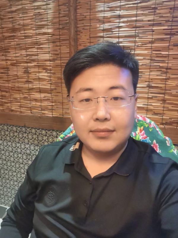 刘先生的第一张照片--开封相亲服务中心