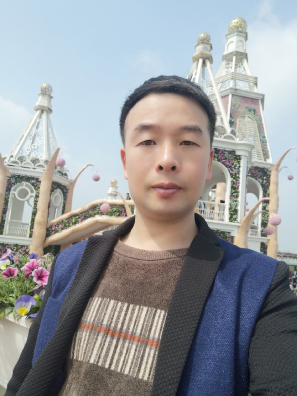 黎明的天空的第一张照片--开封相亲服务中心