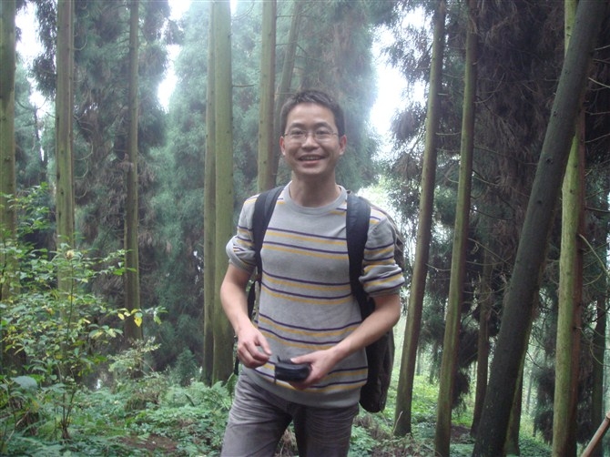 向向向的第一张照片--开封相亲服务中心