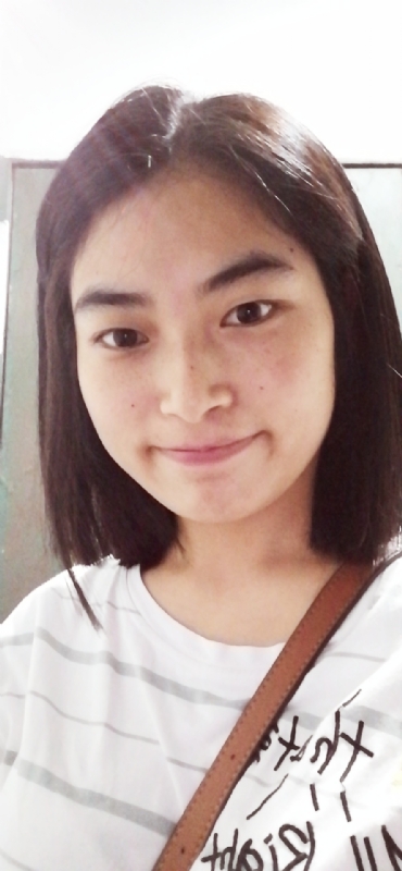 向日葵无一例外的第一张照片--开封相亲服务中心