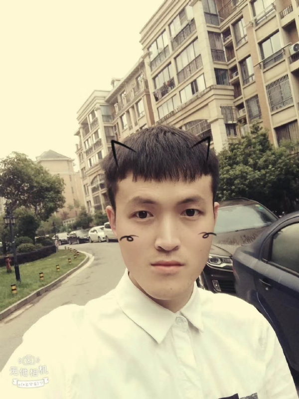 星空之下的第二张照片--开封相亲服务中心