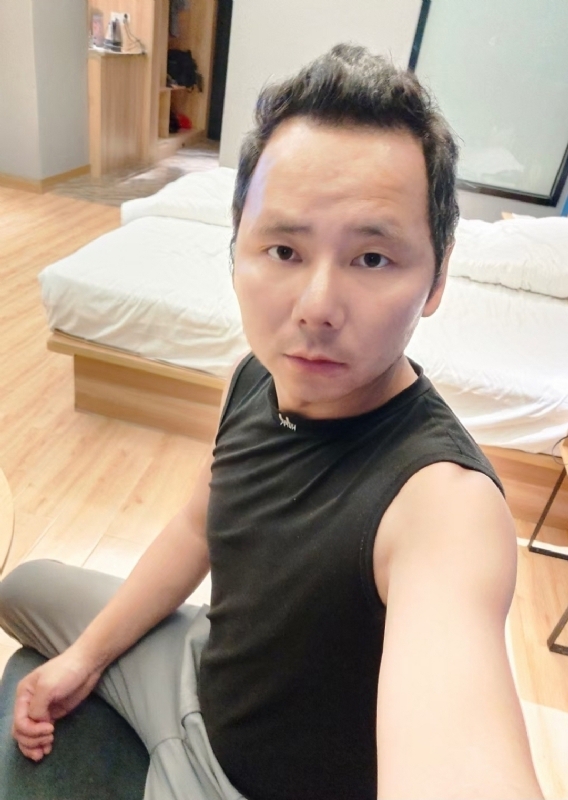 爱远的要命的第一张照片--开封相亲服务中心