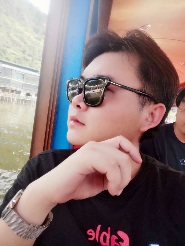 曲生的第三张照片--开封相亲服务中心