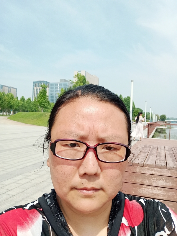 苦乐的第四张照片--开封相亲服务中心