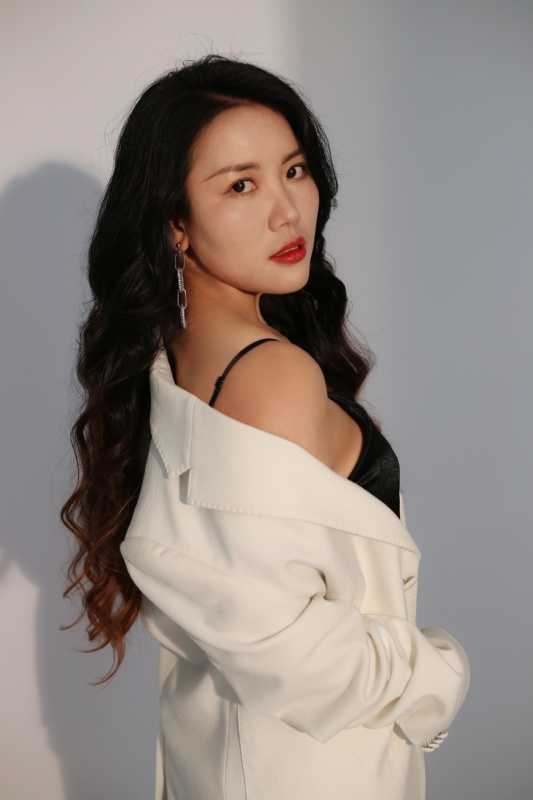 珍妮的第一张照片--开封相亲服务中心