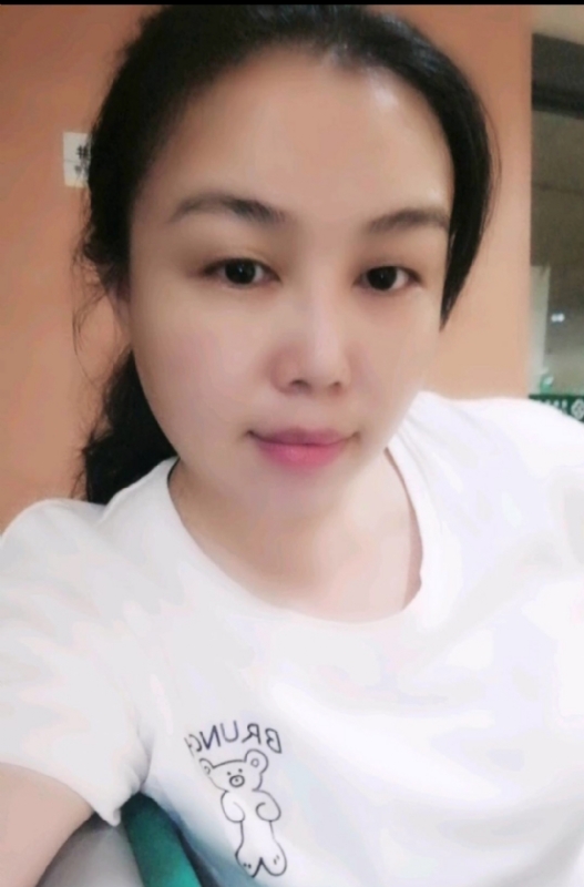 淡淡的云的第一张照片--开封相亲服务中心