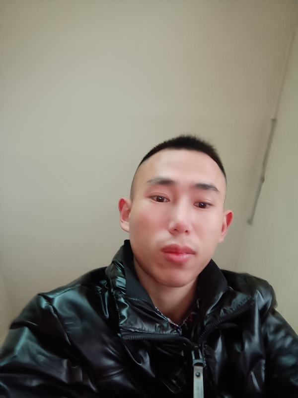阿浩的第一张照片--开封相亲服务中心