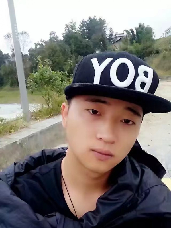 南来北往的第一张照片--开封相亲服务中心