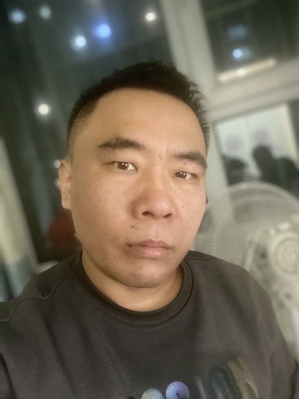 云的第四张照片--开封相亲服务中心