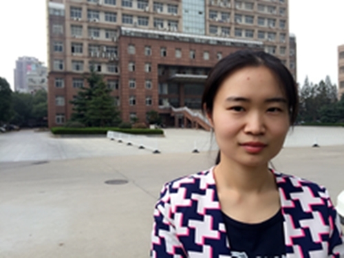 女儿征婚的第一张照片--开封相亲服务中心