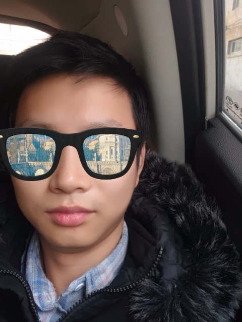 请问揉揉头的第一张照片--开封相亲服务中心